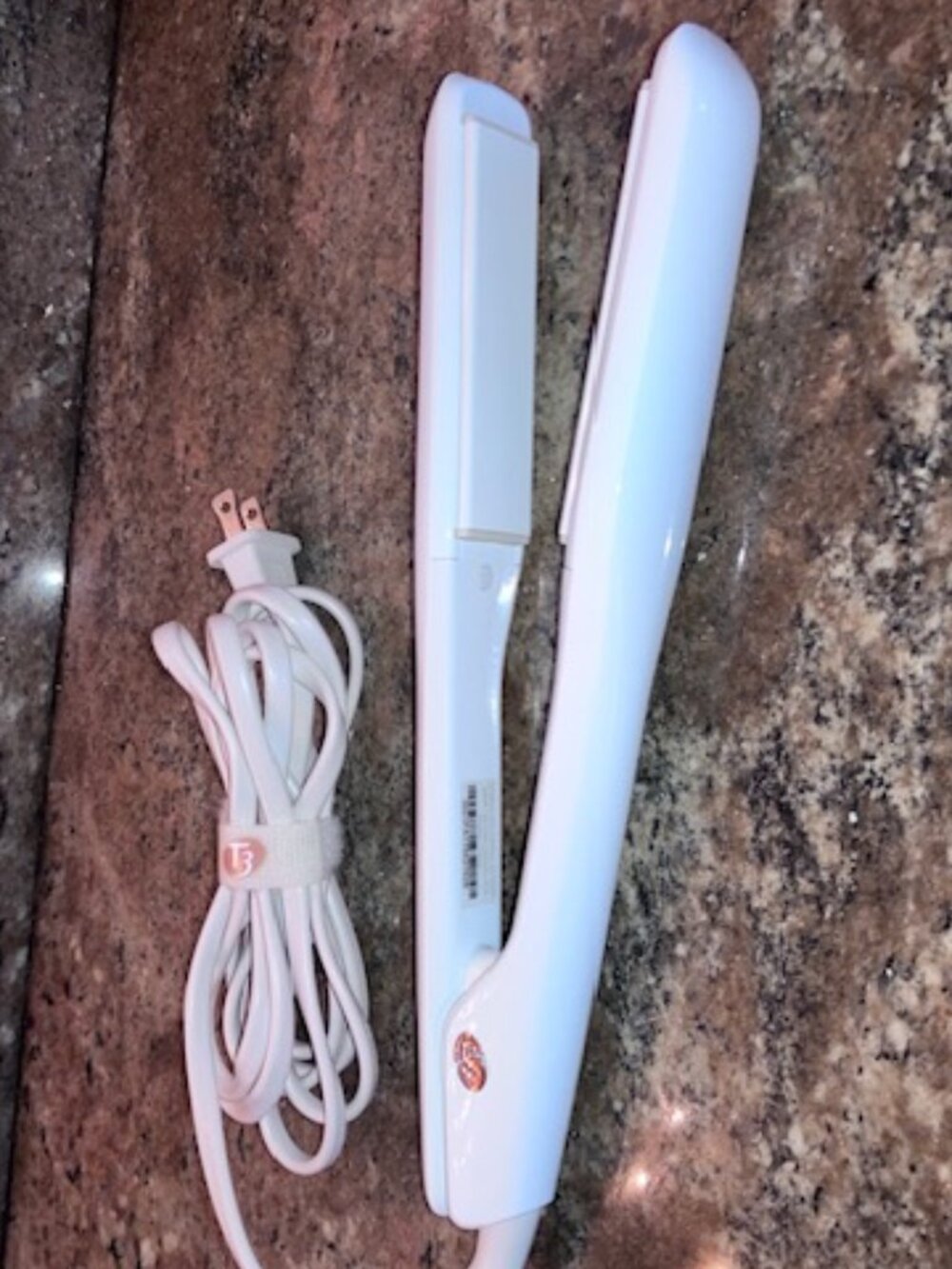 T3 Single Pass Ceramic 1" Hair Straightener Flat Iron 77570 USED 1x - Picture 5 of 8